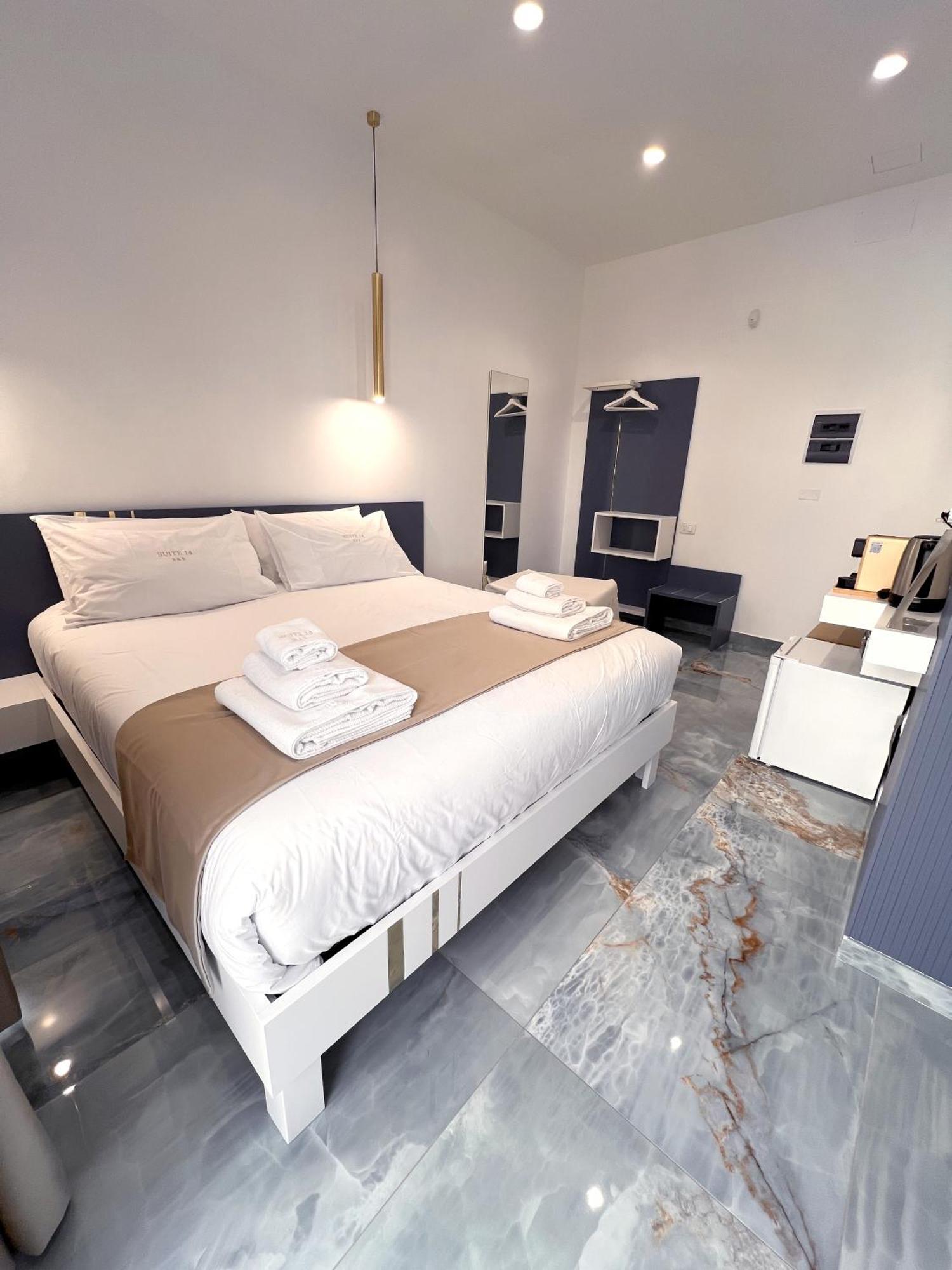 Suite 14 Scalea Eksteriør bilde