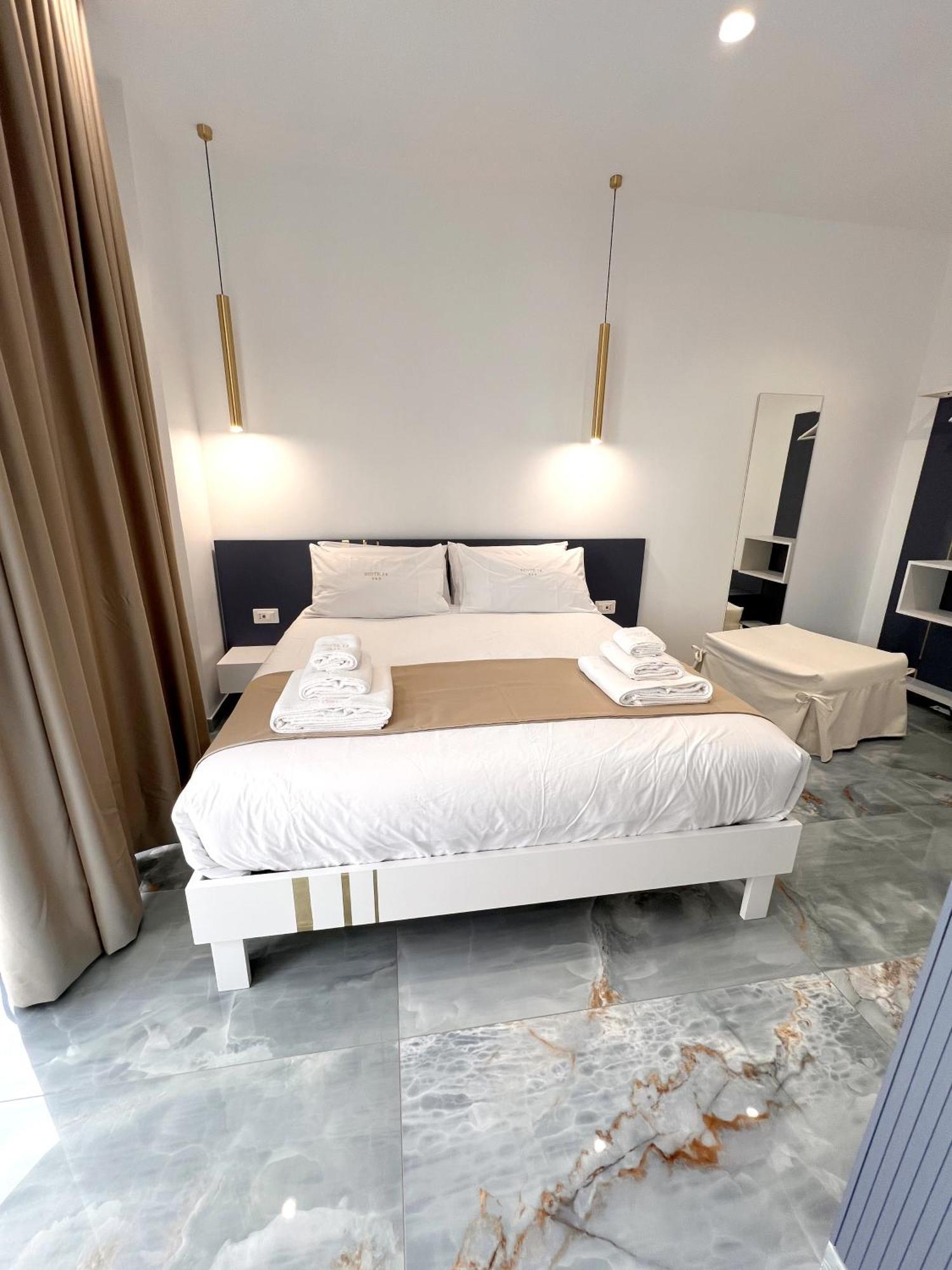 Suite 14 Scalea Eksteriør bilde